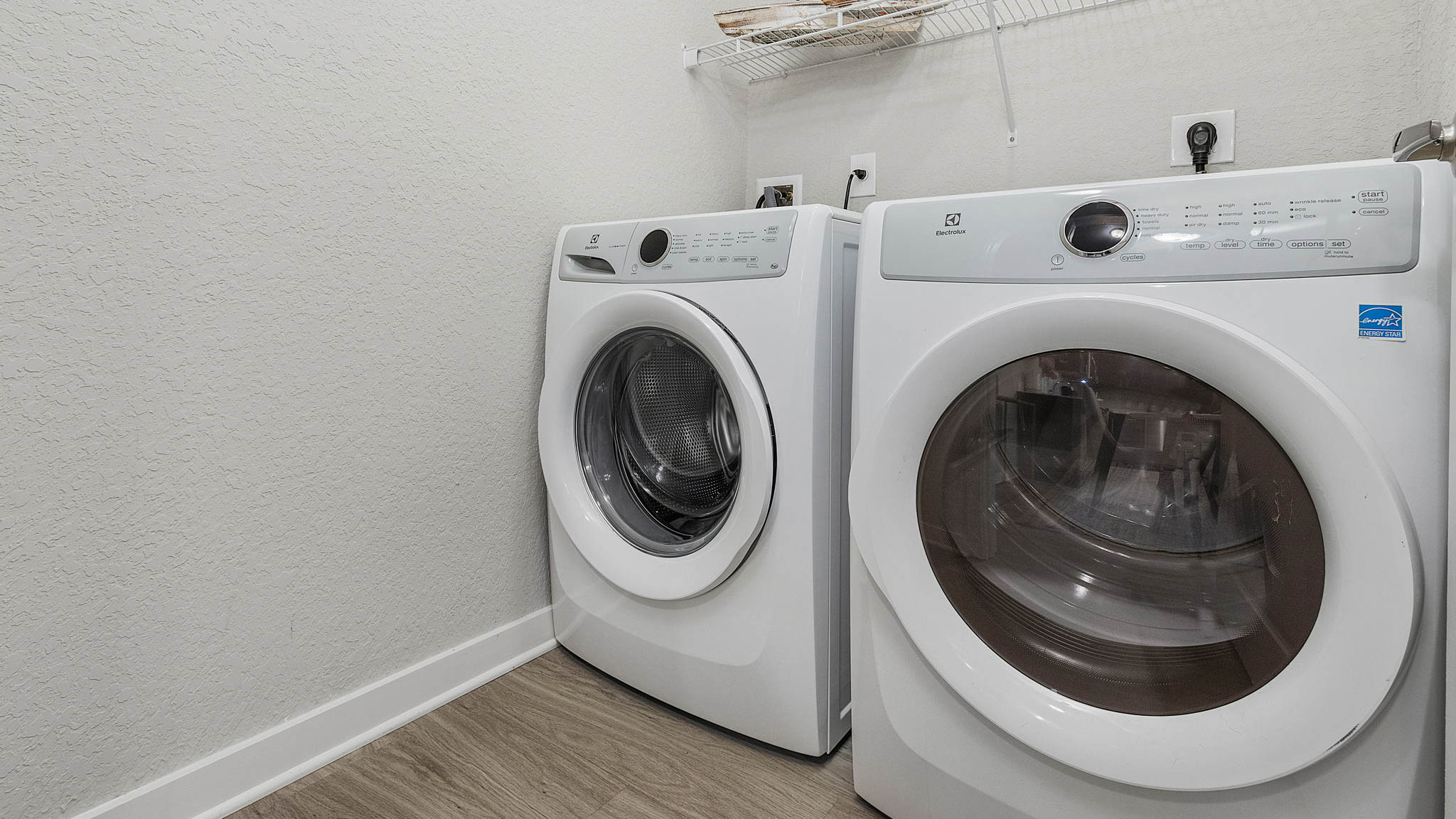 Photos & Virtual Tours of Springs at Cape Coral in Cape Coral , FL